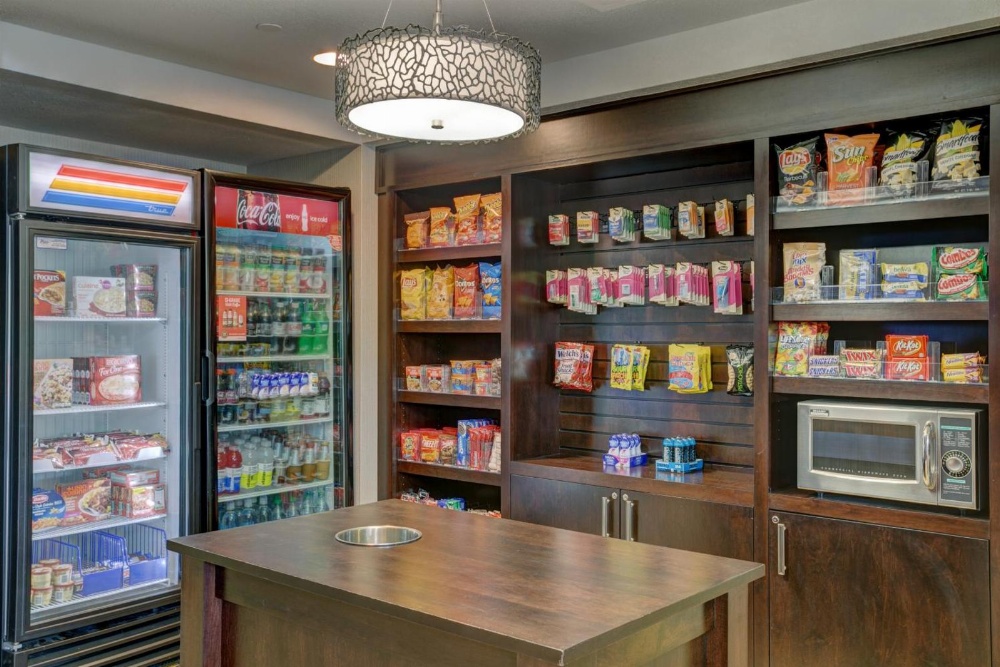 Holiday Inn Milwaukee Airport, an IHG Hotel Main image